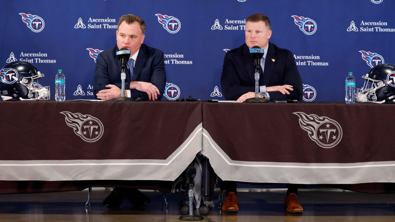 <a href="https://www.espn.com/nfl/story/_/id/43522353/titans-gm-mike-borgonzi-open-trading-no-1-spot-nfl-draft" target="_blank">Titans GM open to trading back from No. 1 pick</a>