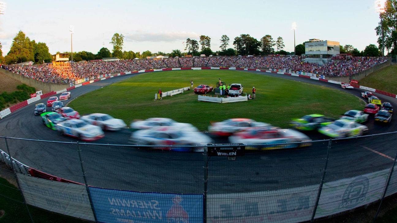 Historic Return: NASCAR's Clash Revives Bowman Gray Stadium's Legacy