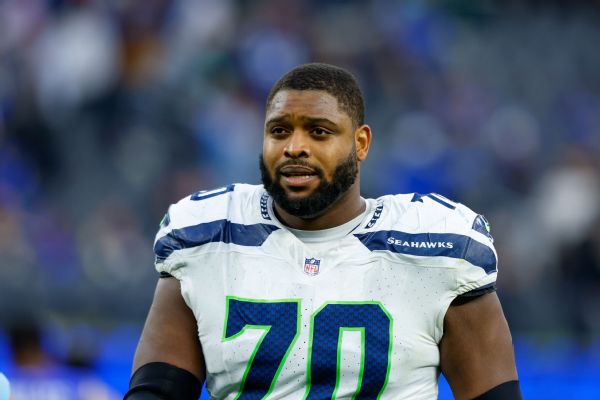 Article image accompanying Sources: Packers sign OG Tomlinson off Cowboys' practice squad on WagerUp Sports News. Article image accompanying Sources: Packers sign OG Tomlinson off Cowboys' practice squad on WagerUp Sports News.