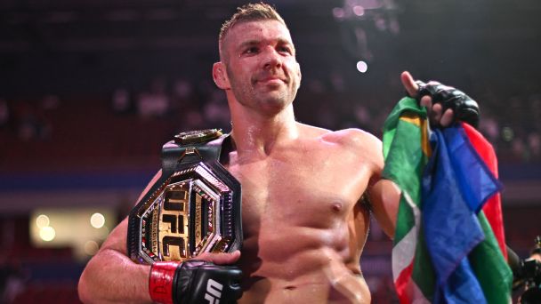 With Du Plessis on top, is middleweight the UFC's 'easiest' division -- or better than ever?