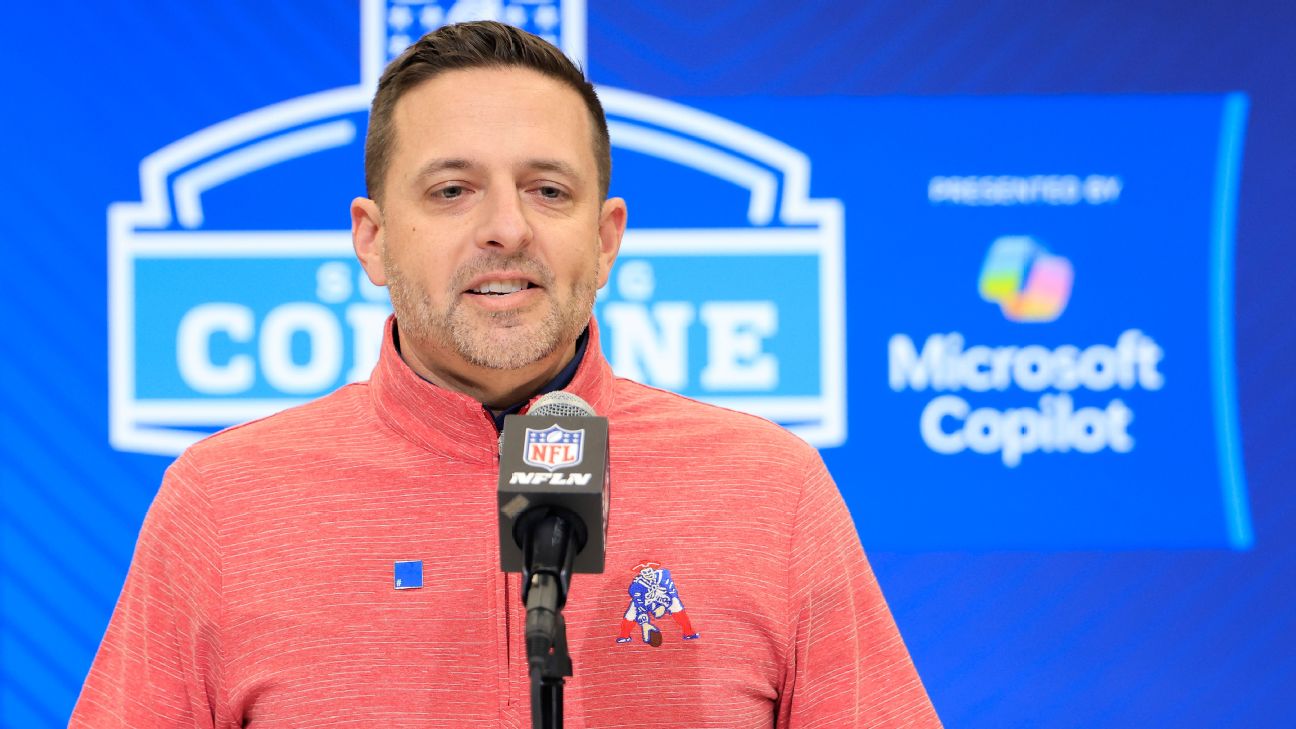 Wolf: Patriots willing to trade a top draft pick to help team - ESPN