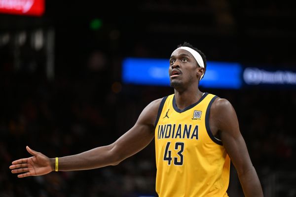 Pacers' Pascal Siakam fined $25K for confronting game officials