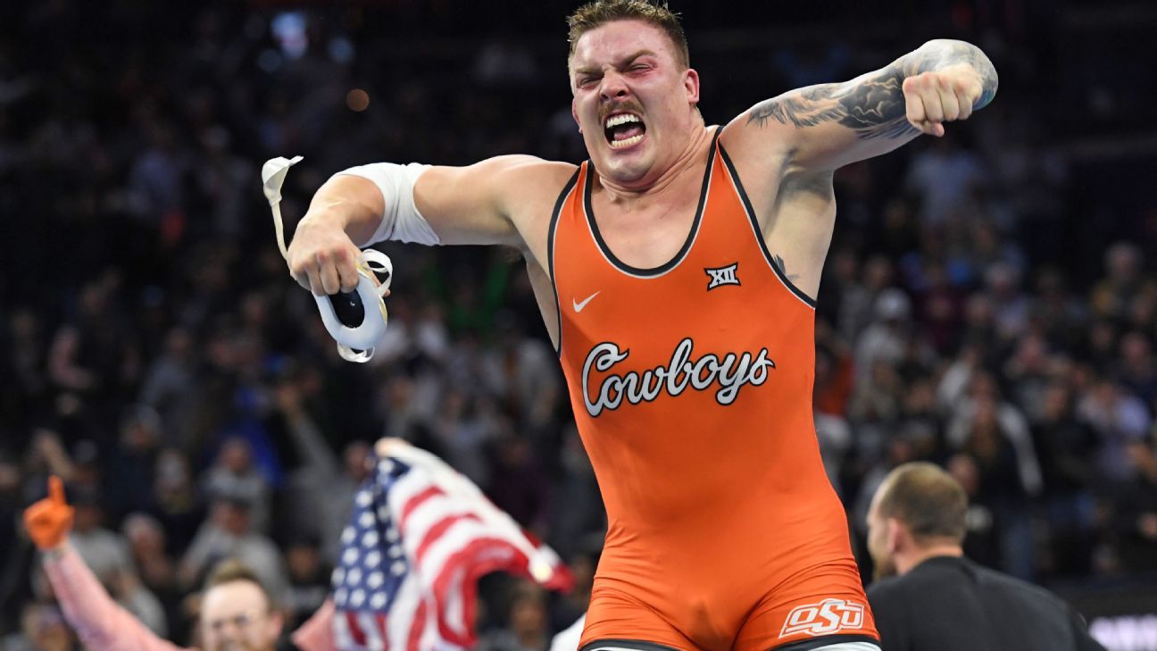 NCAA wrestling: Penn St. wins again; Hendrickson stuns Steveson - ESPN