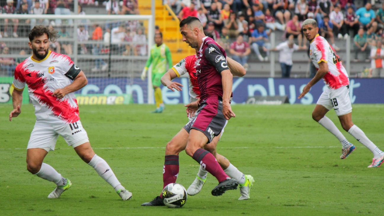 Saprissa derrotó al campeón Herediano y pone al rojo vivo Clausura 2025 -  ESPN