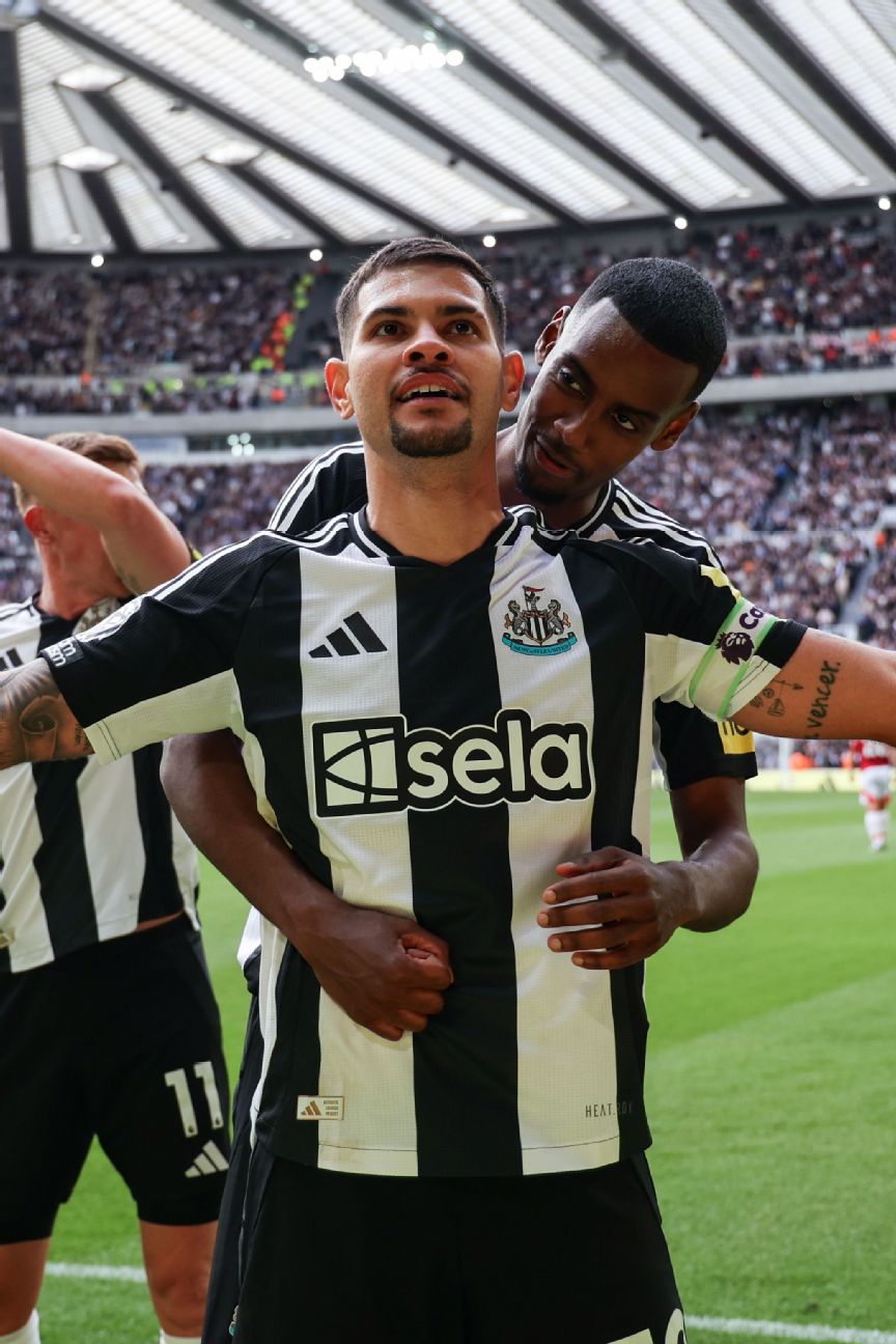 Ruben Amorim Faces More Criticism After Manchester Uniteds Humbling Defeat to Newcastle