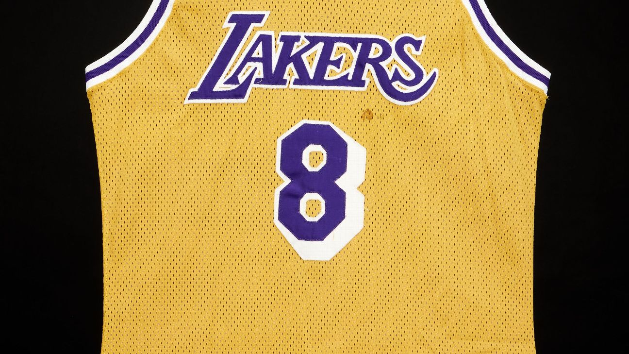 kobe bryant 8 jersey gold