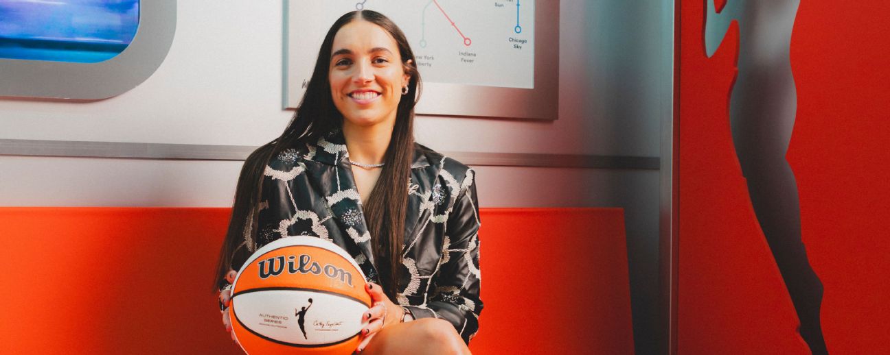 Mystics' Amoore injures ACL, out indefinitely