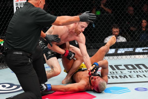 Cory Sandhagen TKO's Deiveson Figueiredo in UFC main event