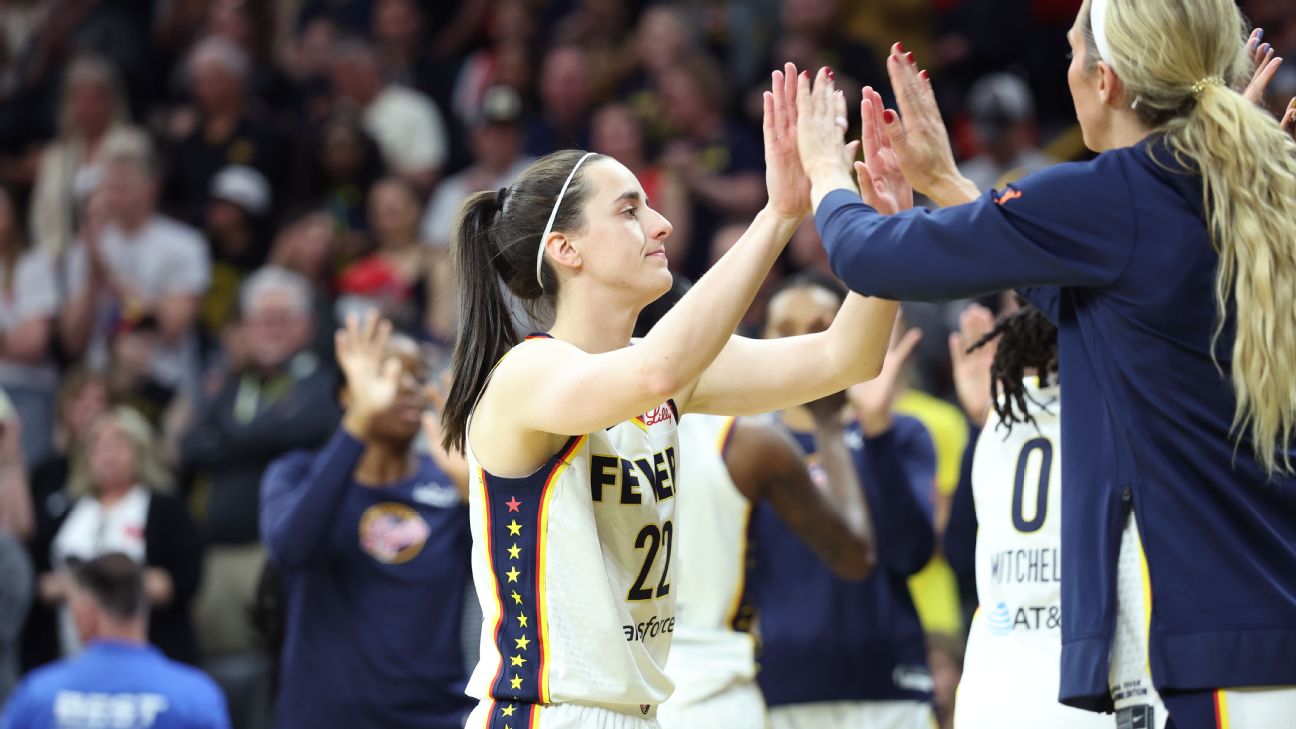 Fever's Clark hits from memorable spot in return to Iowa - ESPN
