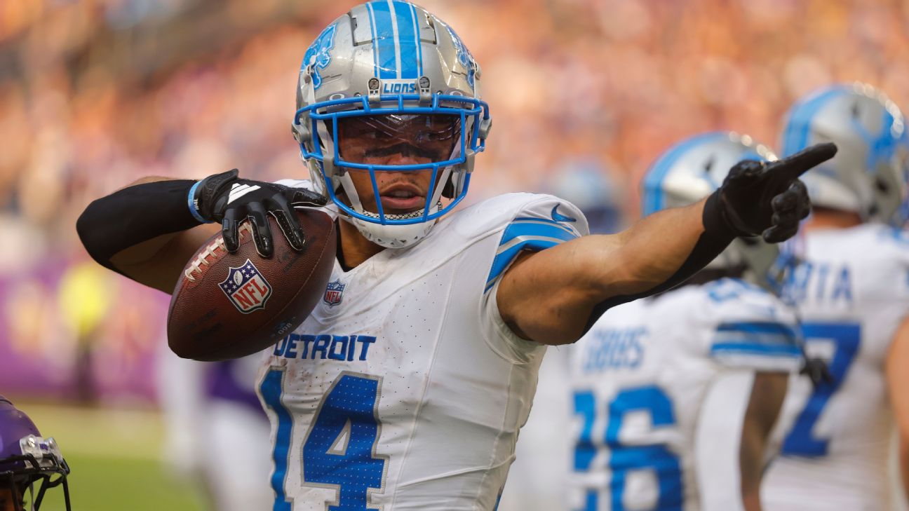 Tristan H. Cockcroft's fantasy football PPR and superflex rankings for 2025