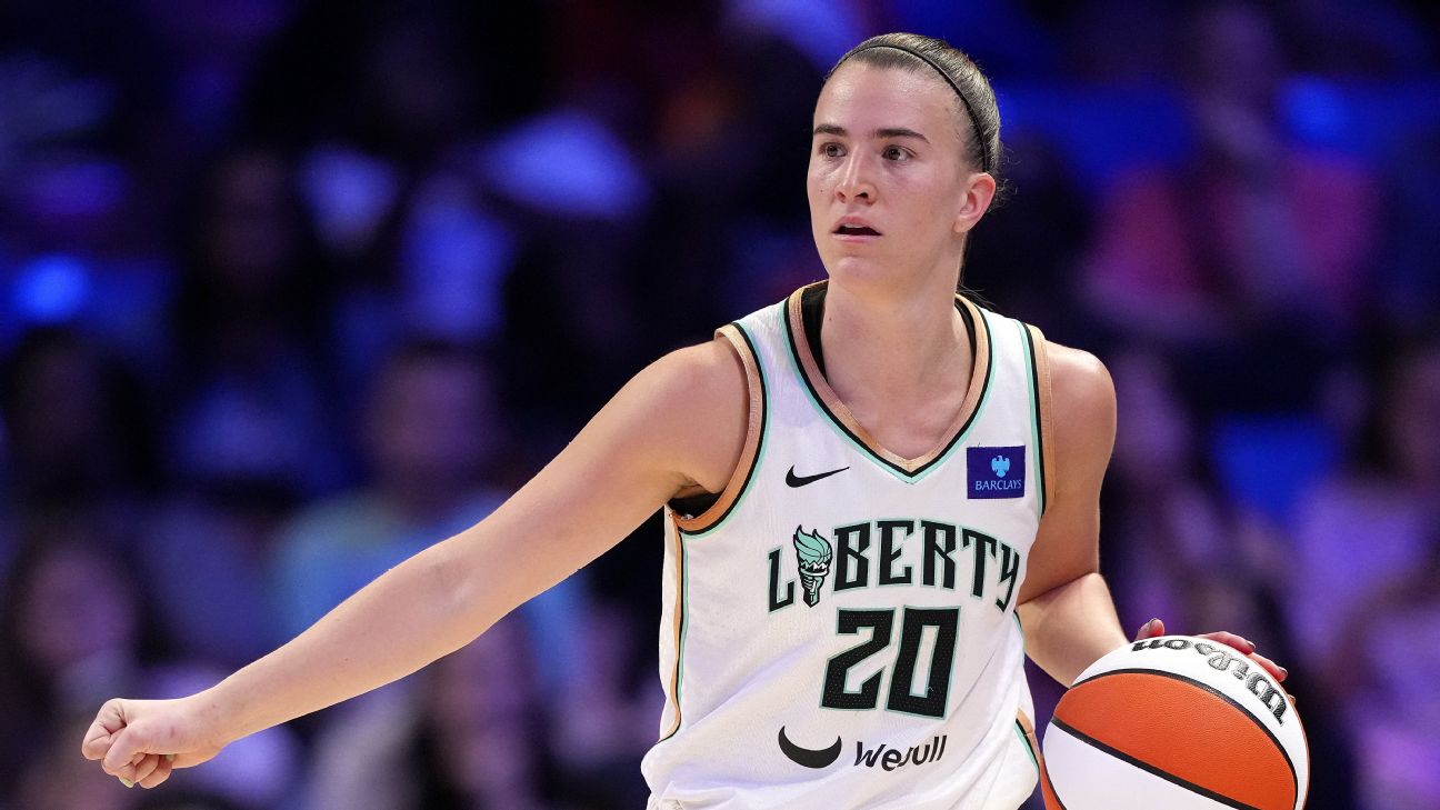 Fantasy women's basketball 6-team mock draft: Is Sabrina Ionescu a first-rounder?
