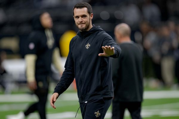Derek Carr rejoint UCLA en tant que conseiller spécialisé