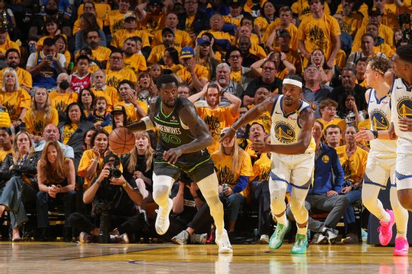 Randle does it all as triple-double fuels Wolves in Game 3