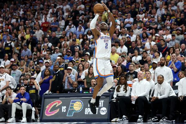 Thunder overcome clutch woes to beat Nuggets in gritty Game 4
