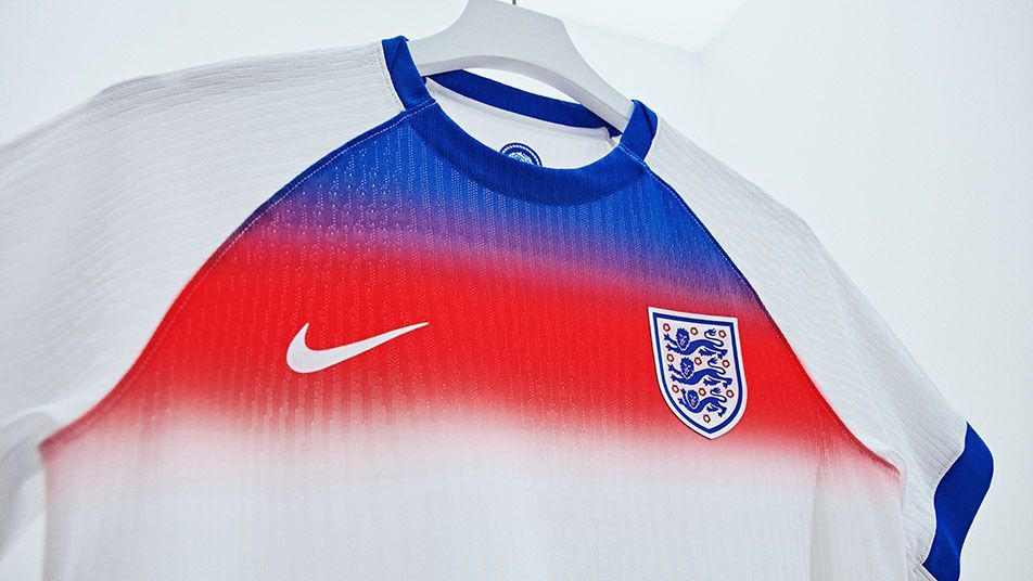 new england red kit