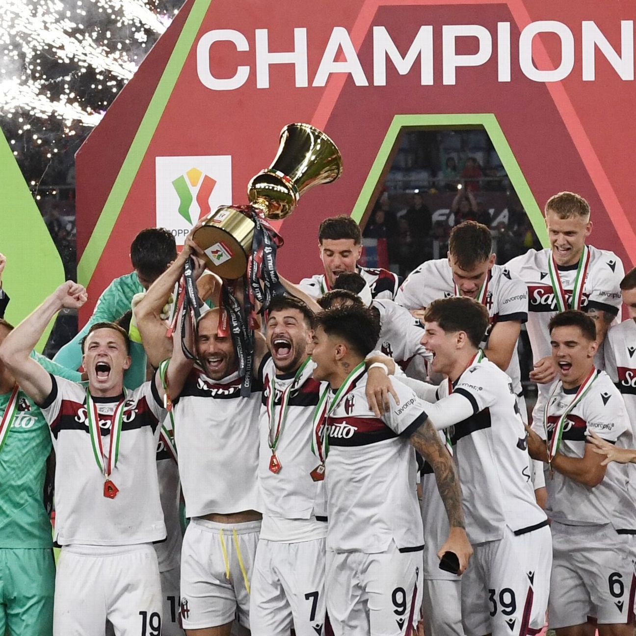 Milan 0-1 Bologna (May 14, 2025) Game Analysis - ESPN, image size:1296x1296