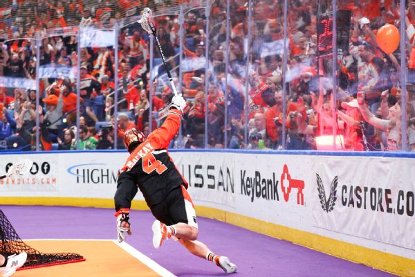 Bandits dominate Game 3, wrap up third straight NLL title