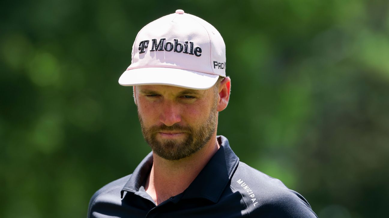 Wyndham Clark's Emotional Outburst at PGA Championship: A Lesson in Sportsmanship