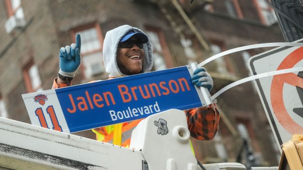 New York City celebrates Knicks' playoff run with co-named streets