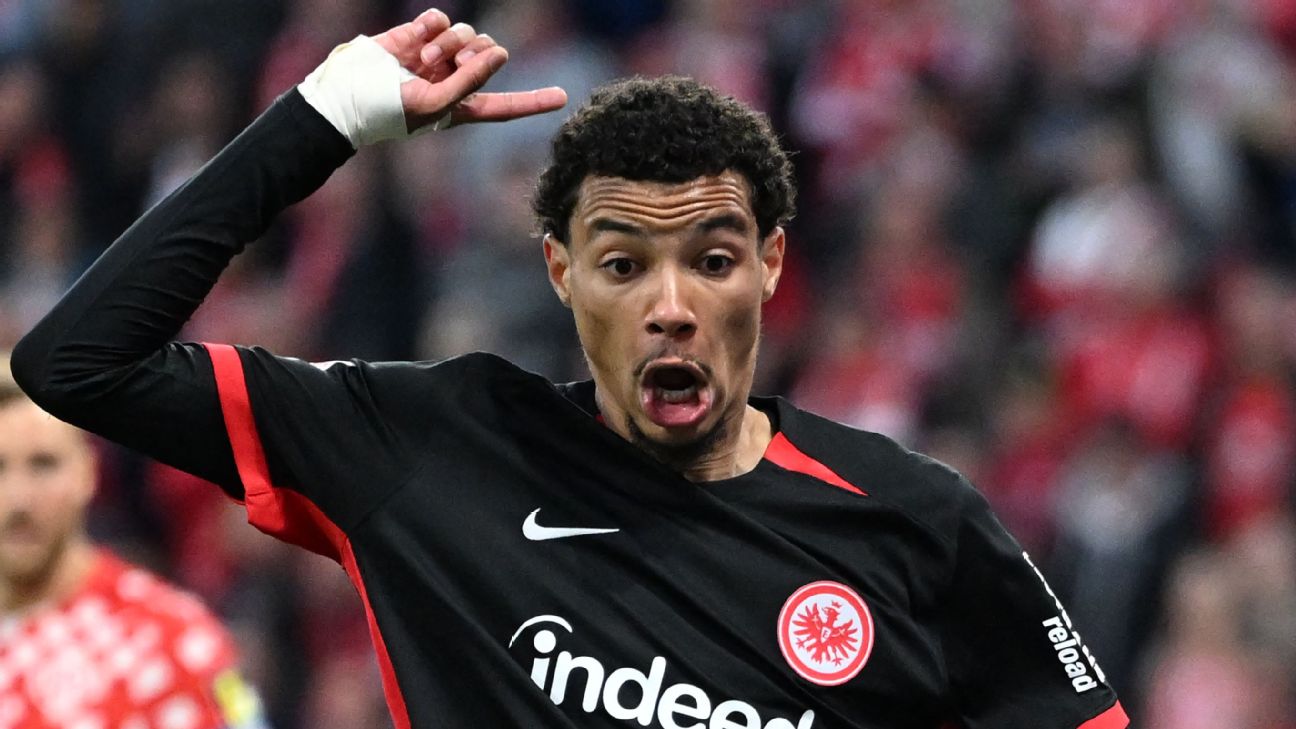Premier League Transfer Battle: Liverpool and Chelsea Vie for Hugo Ekitike's Signature