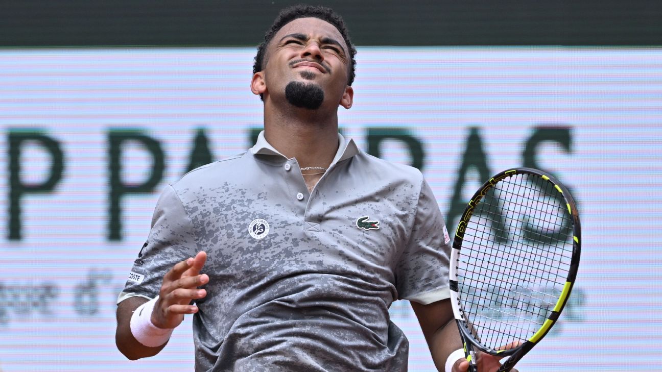 Arthur Fils Withdraws from French Open Due to Back Pain and Cramping Issues