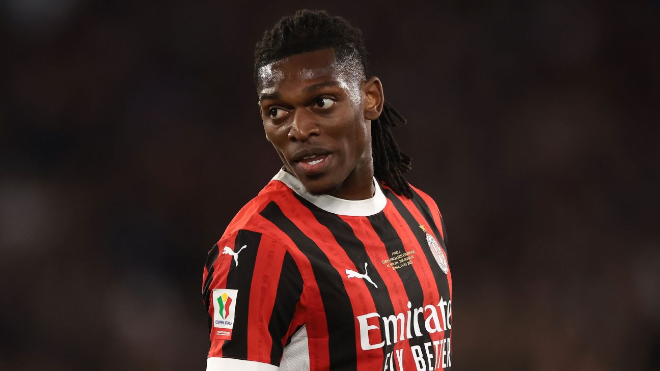Bayern Munich Eyes Rafael Leão for Left Wing Reinforcement: Latest Transfer News and Rumors