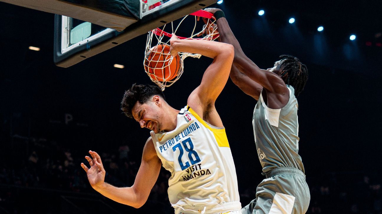 Aliou Diarra of Armee Patriotique dunks the ball during the game against Petro de Luanda at the BAL 2025 playoffs in Pretoria.