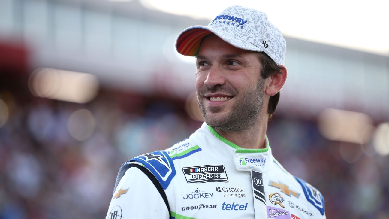 Daniel Suárez Leads NASCAR's Global Expansion with Historic Mexico Race