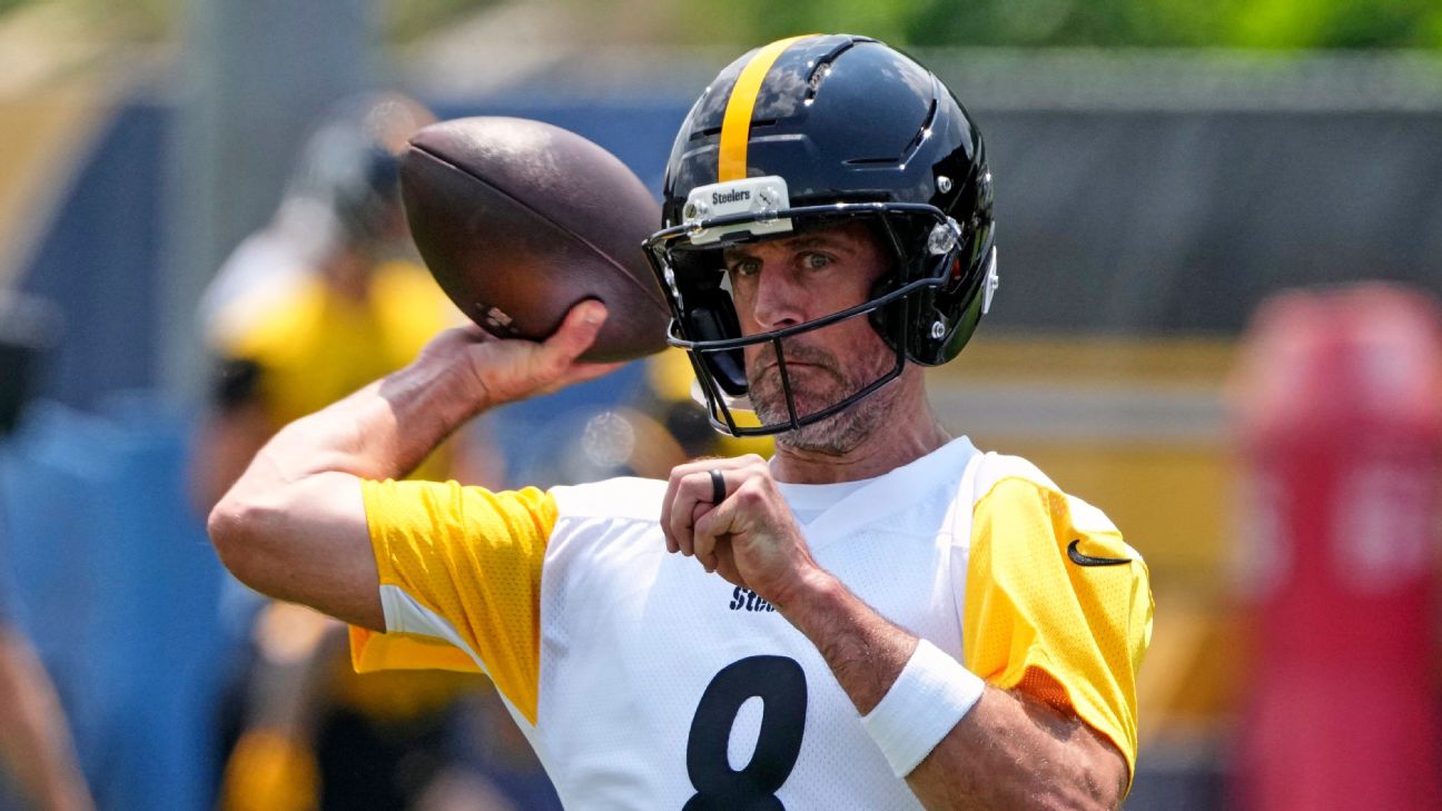 <a href="https://www.espn.com/nfl/story/_/id/45818301/aaron-rodgers-opens-steelers-camp-int-talks-sb-hopes" target="_blank">Rodgers opens with pick: Got it out of the way</a>
