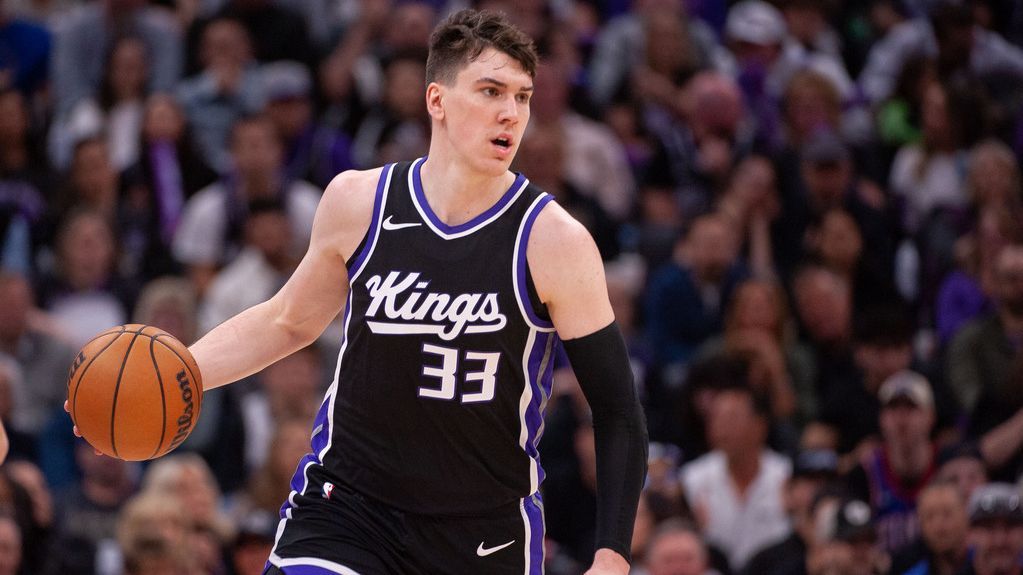Lakers Secure Jake LaRavia in a Strategic 2-Year Deal to Boost Frontcourt