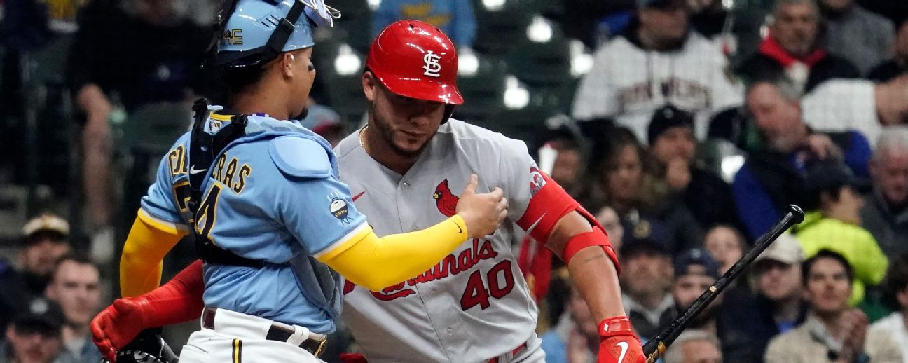 St. Louis Cardinals Willson Contreras Milwaukee Brewers William Contreras MLB