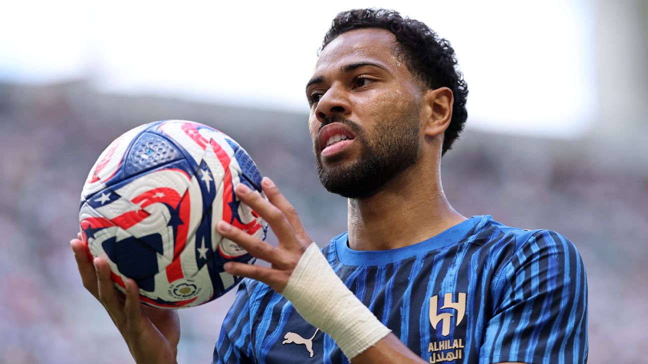 Al Hilal'de yıldız isimden büyük rest: Ülkeyi terk etti!