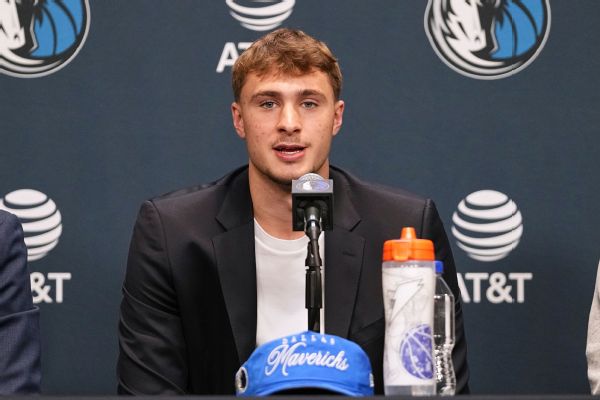 Cooper Flagg: 'Blessing' not having to be Mavericks' centerpiece