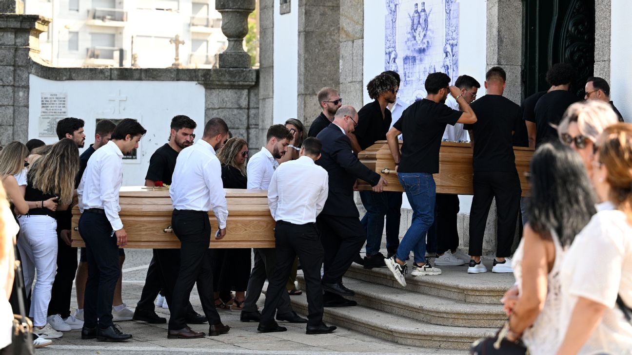 Heartfelt Farewell: Liverpool and Portugal Mourn the Loss of Diogo Jota and André Silva