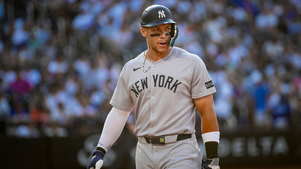 <a href="https://www.espn.com/mlb/story/_/id/45680060/volpe-toss-hits-judge-sloppy-yankees-lose-sixth-straight" target="_blank">Volpe toss hits Judge as sloppy Yanks fall again</a>