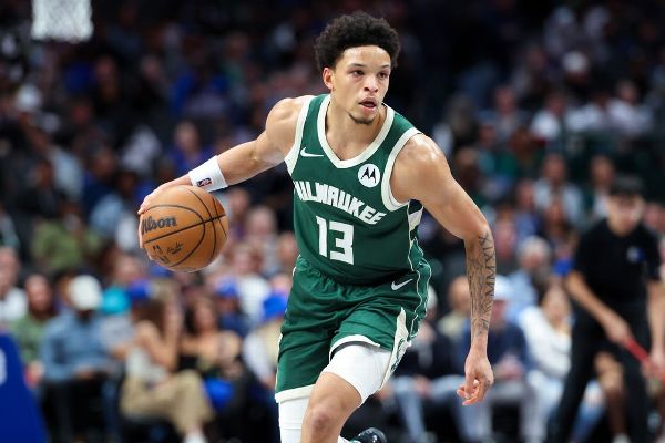 Ryan Rollins agrees to 3-year, $12M deal to return to Bucks