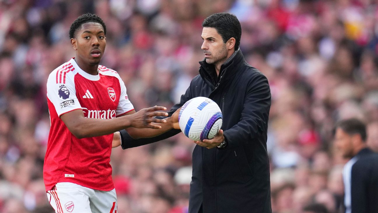 Arsenal's 'Win Now' Strategy: A Risky Gamble in the Premier League