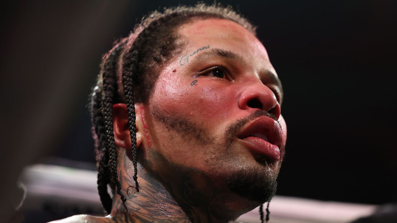 Boxer Davis out of jail after posting $8,500 bond