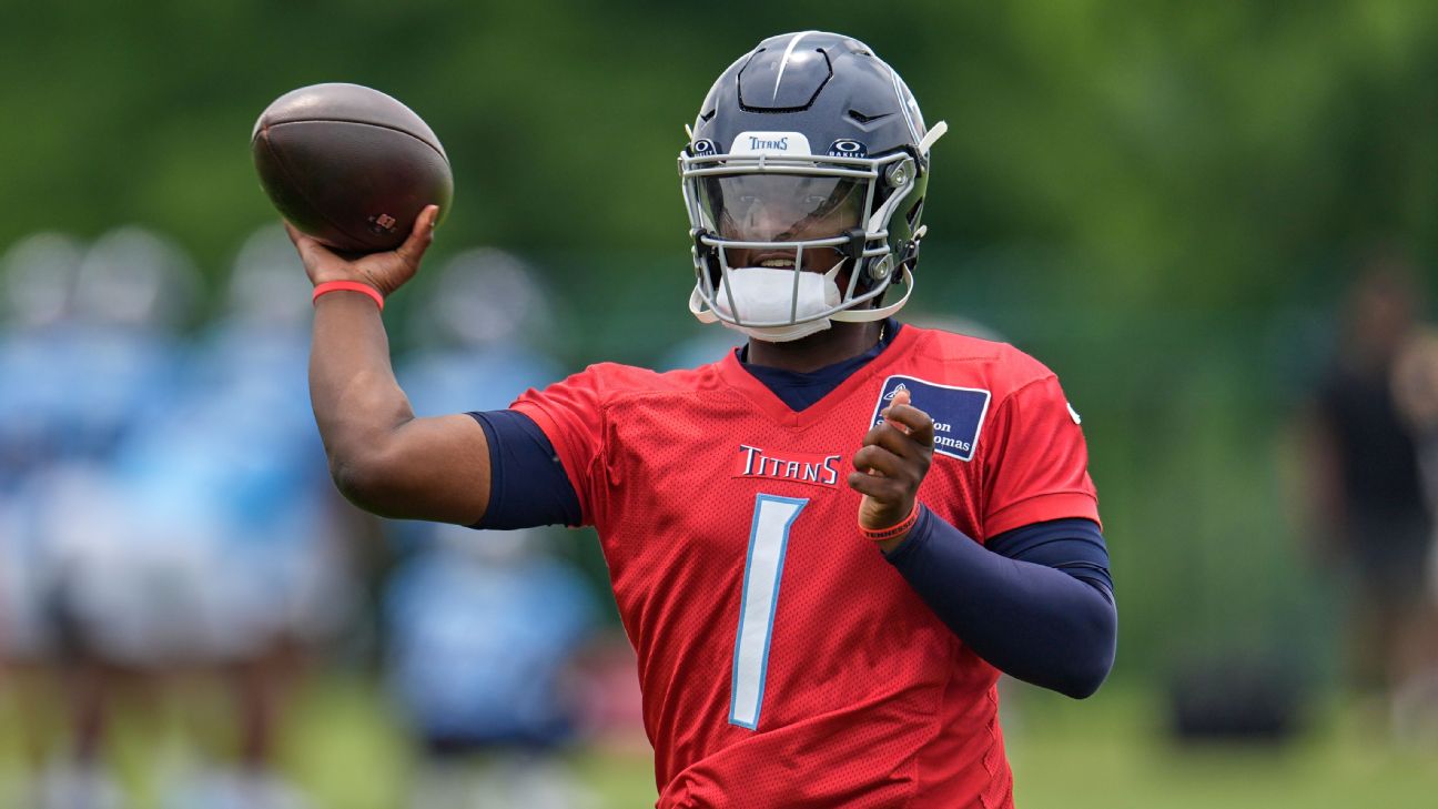 2025 NFL Breakout Stars: Predicting the Next Fantasy Football Phenoms