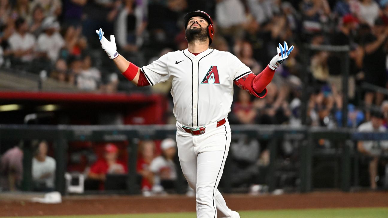 <a href="https://www.espn.com/mlb/story/_/id/45791322/eugenio-suarez-hits-5th-homer-3-games-diamondbacks" target="_blank">Trade candidate Suarez continues homer binge</a>