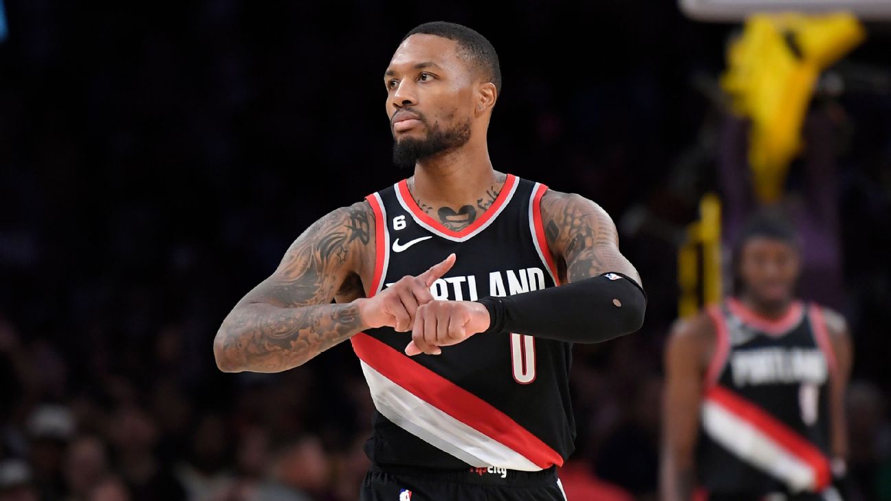 <a href="https://www.espn.com/nba/story/_/id/45791242/damian-lillard-glad-back-home-blazers-focuses-recovery" target="_blank">Injured Lillard glad to be ‘back home’ with Blazers</a>