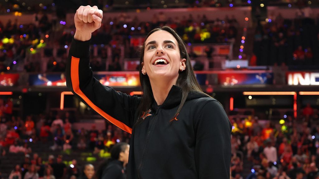 Injured Caitlin Clark still 'trying to enjoy' All-Star Weekend - ESPN