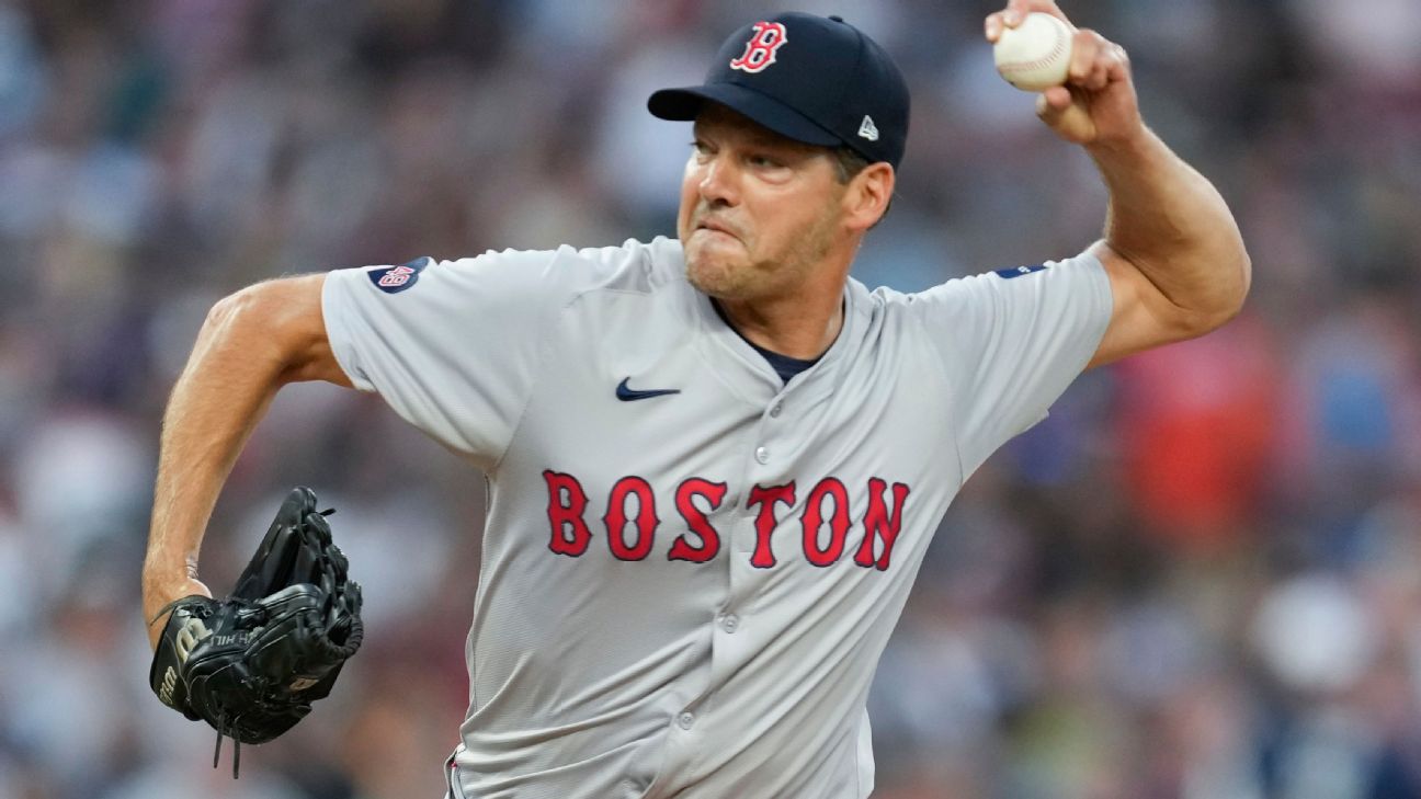 <a href="https://www.espn.com/mlb/story/_/id/45791768/pitcher-rich-hill-45-slated-start-royals-tuesday" target="_blank">Royals will call up Hill, 45, to start vs. Cubs</a>