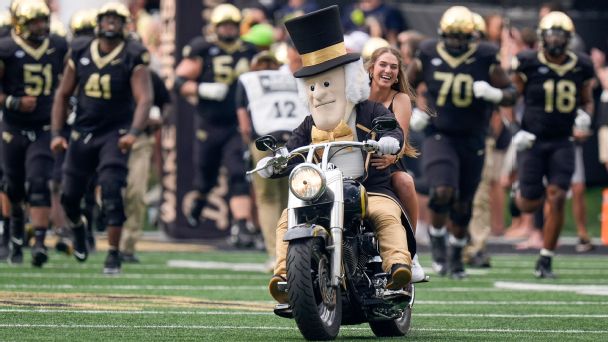 Demon Deacon [608x342]
