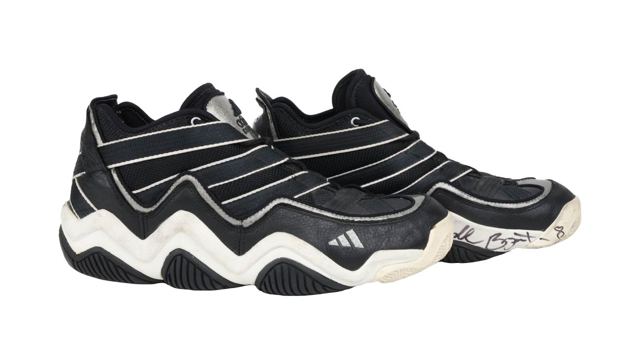 Sneakers from Kobe Bryant's first career start sell for $240K