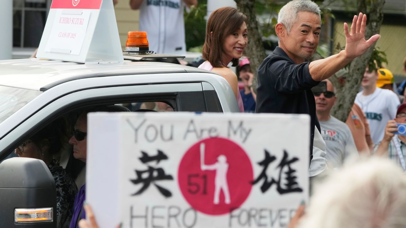 Ichiro Suzuki's Hall of Fame Induction: Bridging Japanese and American Baseball