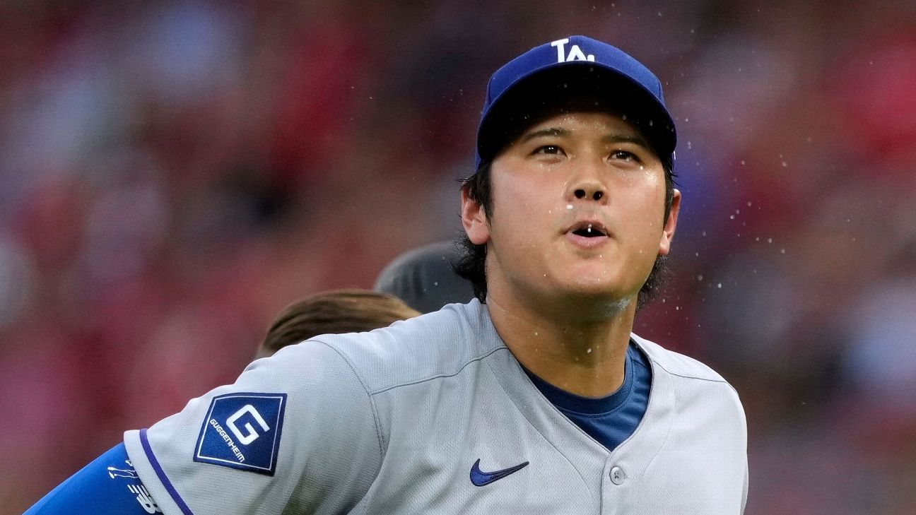 <a href="https://www.espn.com/mlb/story/_/id/45864146/dodgers-shohei-ohtani-leaves-start-6-straight-balls" target="_blank">Ohtani exits start due to cramps, blames weather</a>