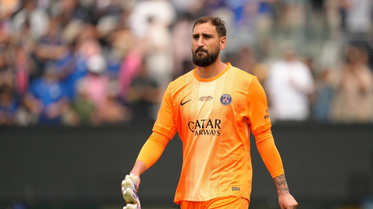 Exclusive: Man United Eyes Donnarumma as PSG Slashes Transfer Fee