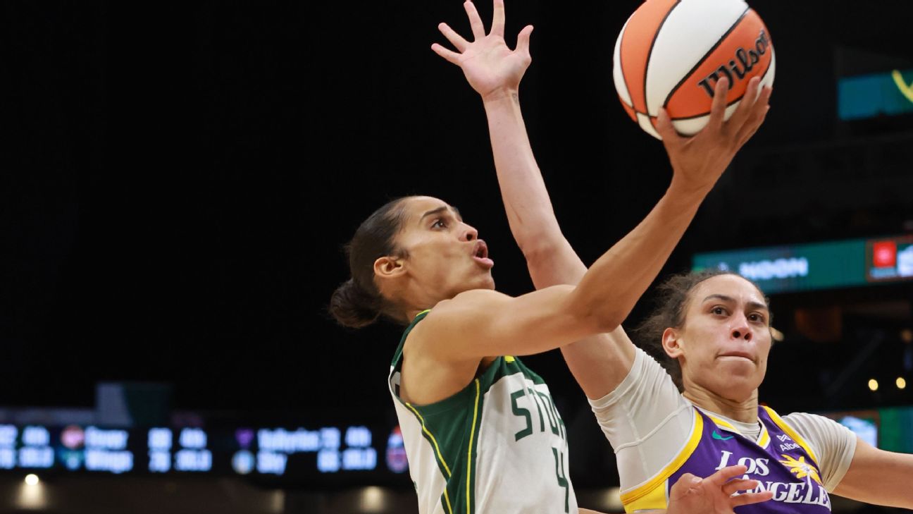 Noelle Quinn's Fiery Critique of Officiating in Storm's Double-Overtime Loss to Sparks