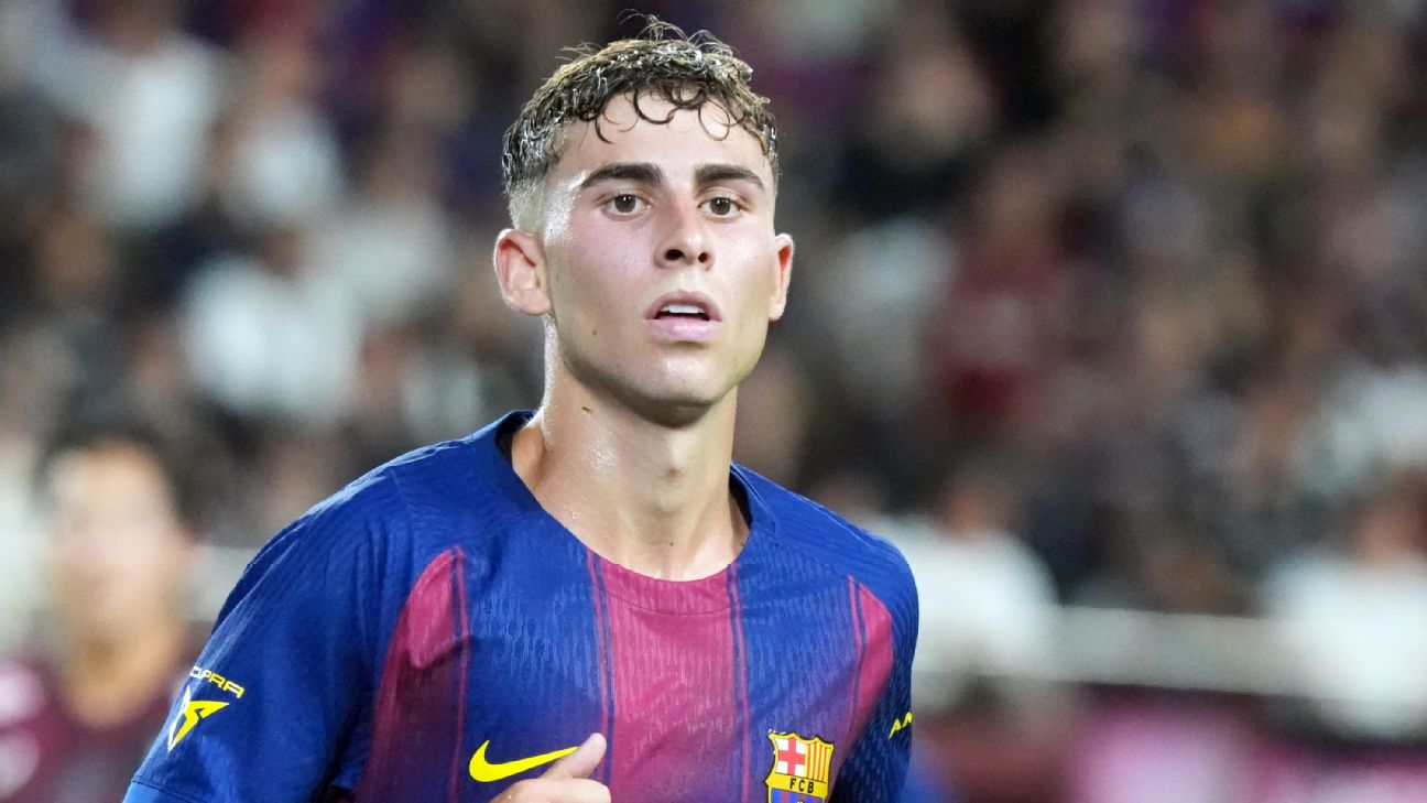 Transfer rumors, news: Man United set to make offer for Lรณpez